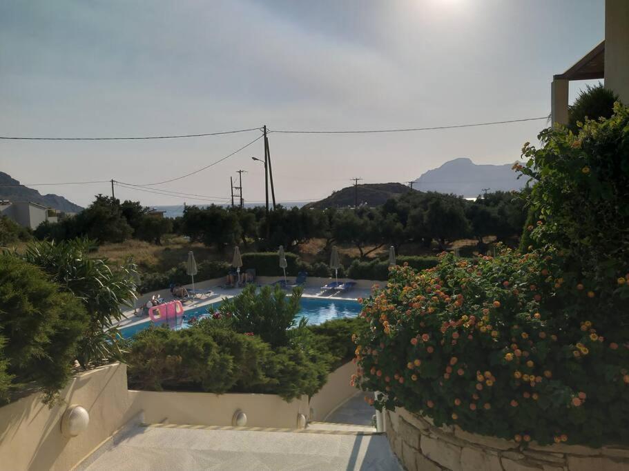 One Bedroom Apartment With Pool 普拉基亚斯 外观 照片